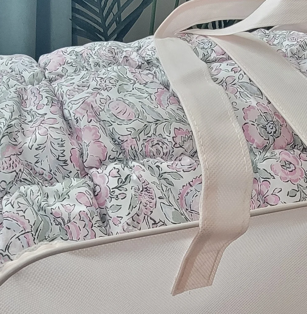 NWOT - Sincerely Jules Pink And Green Floral King Comforter Set